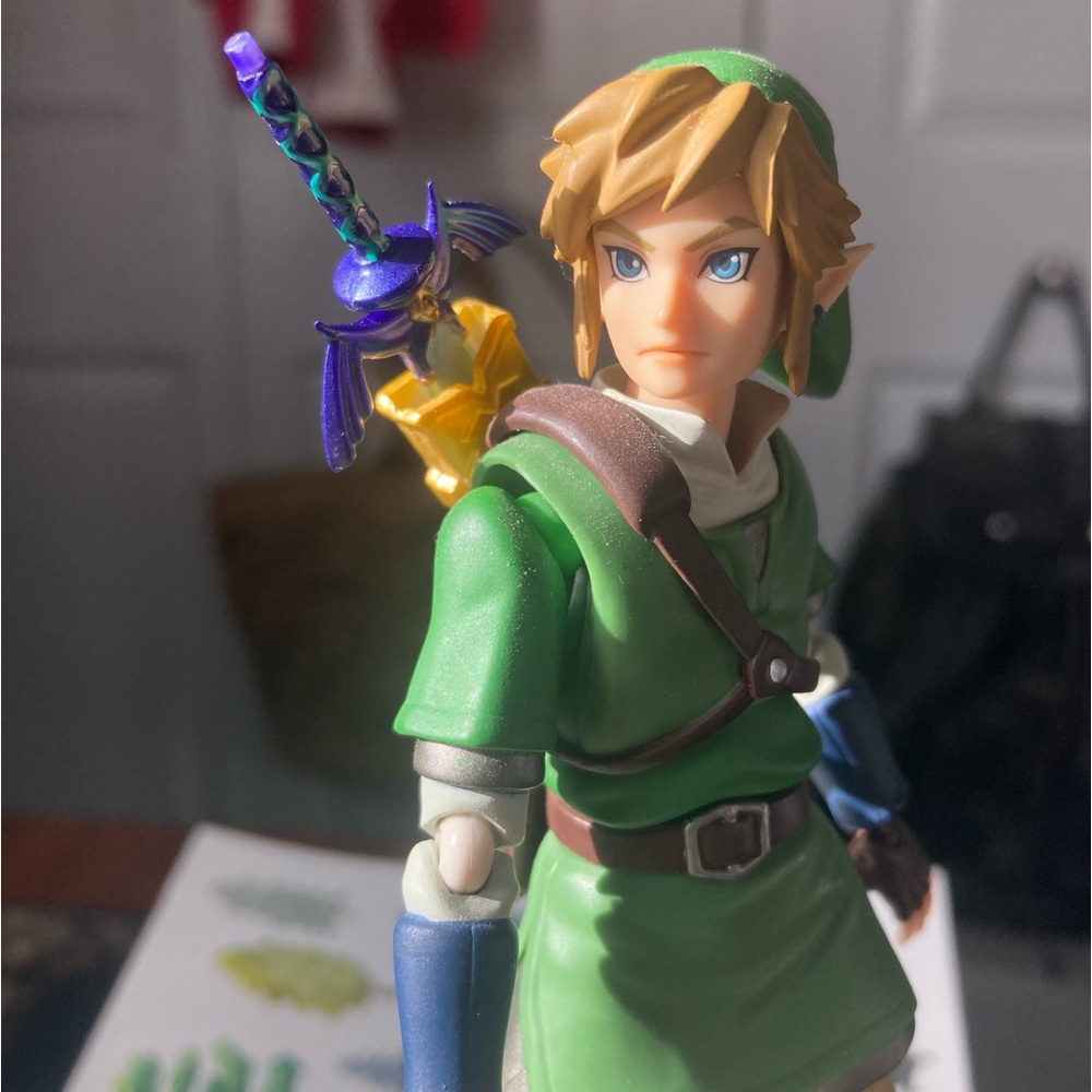 Full range of motion-Legend of Zelda Link collectible Nintendo action figure
